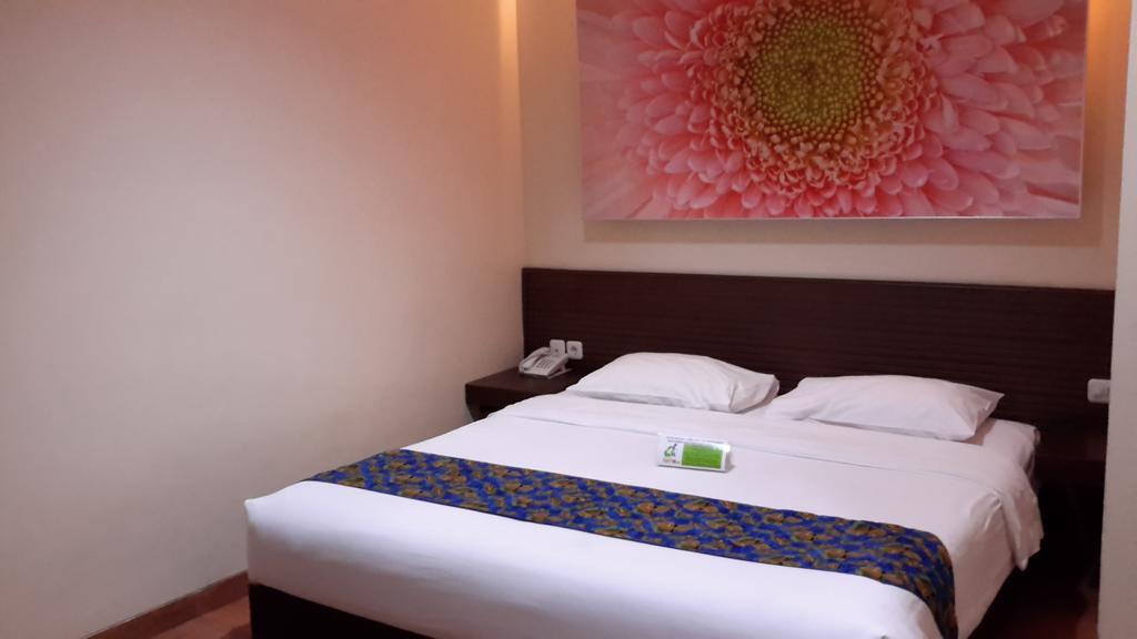 Hotel Matos Jayapura Ruang foto