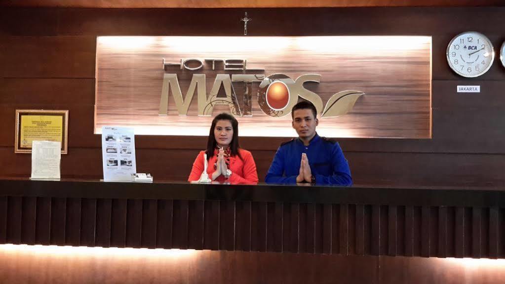 Hotel Matos Jayapura Bagian luar foto